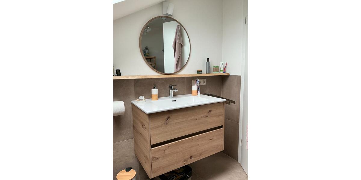 Dachgeschoßwohnung Plattling - 3 Zimmer, 75 m&sup2;, 800&euro; | Angebot:26114587