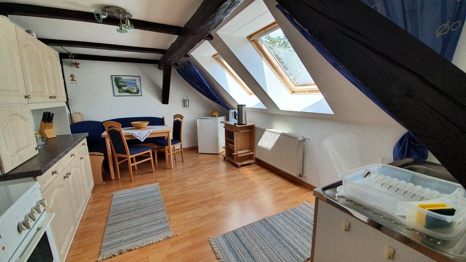 Dachgeschoßwohnung Grabowhöfe - 2 Zimmer, 55 m&sup2;, 600&euro; | Angebot:25335753