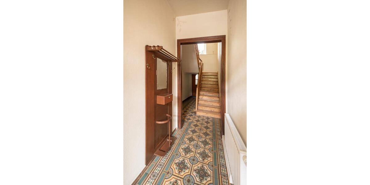 Etagenwohnung Reil - 7 Zimmer, 140 m&sup2;, 950&euro; | Angebot:26503843