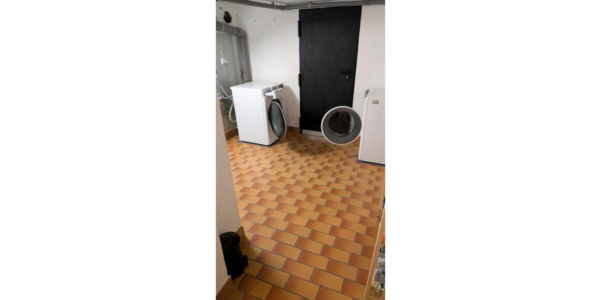 Erdgeschoßwohnung Bechhofen - 4 Zimmer, 128 m&sup2;, 1.652&euro; | Angebot:25720881