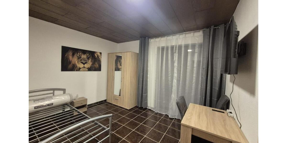 Wohnen auf Zeit Heinsberg - 5 Zimmer, 100 m&sup2;, 600&euro; | Angebot:26063930