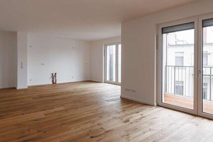 Wohnung Leipzig Mitte - 4 Zimmer, 121 m&sup2;, 2.177&euro; | Angebot:25267508