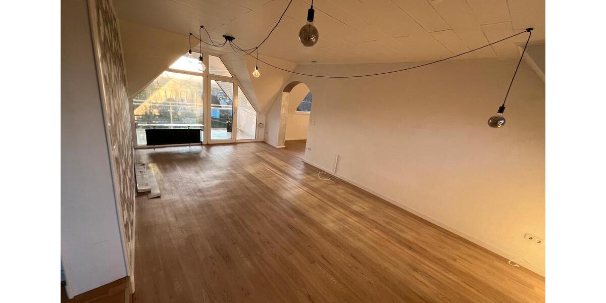 Etagenwohnung Ochtendung - 4 Zimmer, 112 m&sup2;, 900&euro; | Angebot:24806073