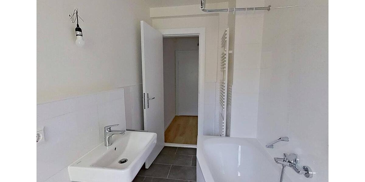 Etagenwohnung Nordenham - 4 Zimmer, 87 m&sup2;, 609&euro; | Angebot:26632535