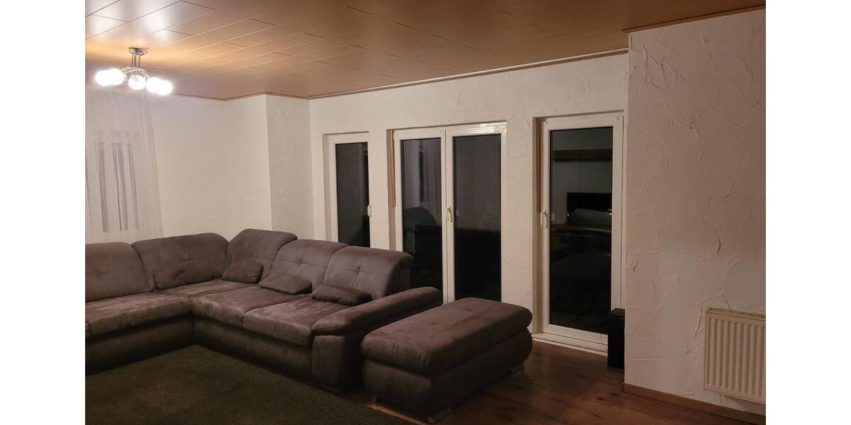 Einfamilienhaus mit Garage zu vermieten 5 zimmer