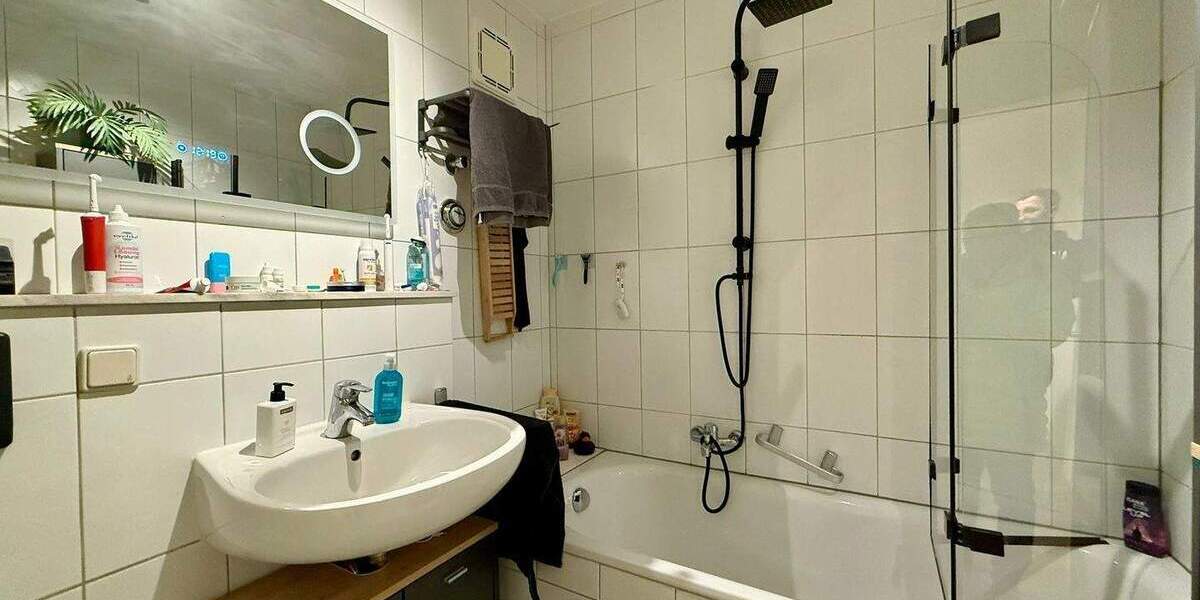 Etagenwohnung Schweinfurt Hochfeld-Steinberg - 3 Zimmer, 68 m&sup2;, 580&euro; | Angebot:24856596