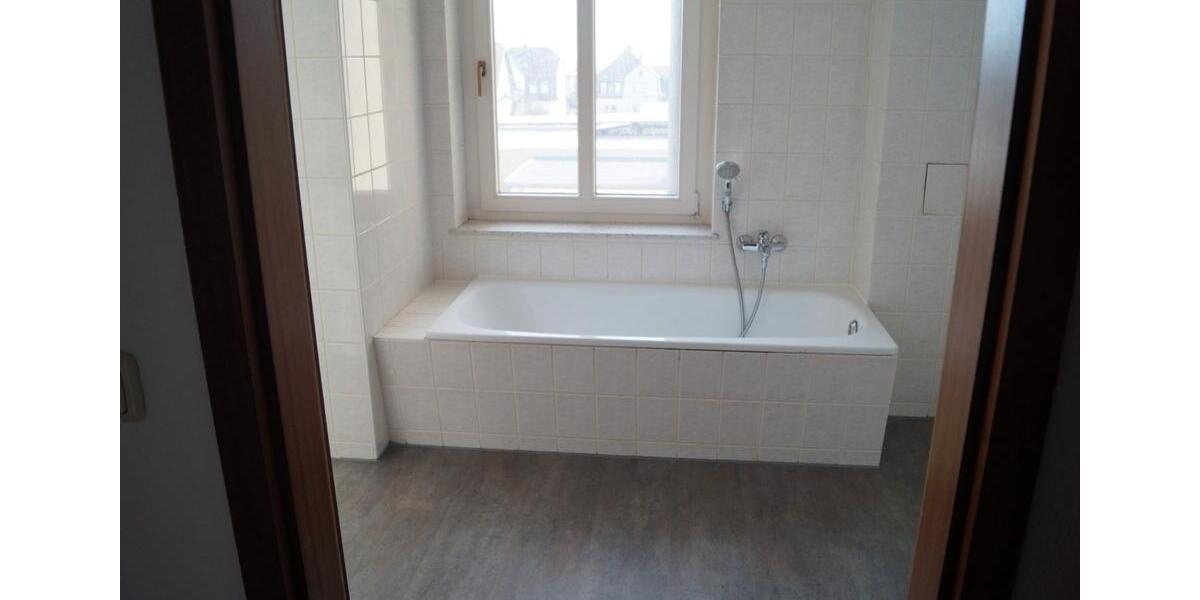 Etagenwohnung Blankenburg (Harz) - 2 Zimmer, 75 m&sup2;, 450&euro; | Angebot:26421462