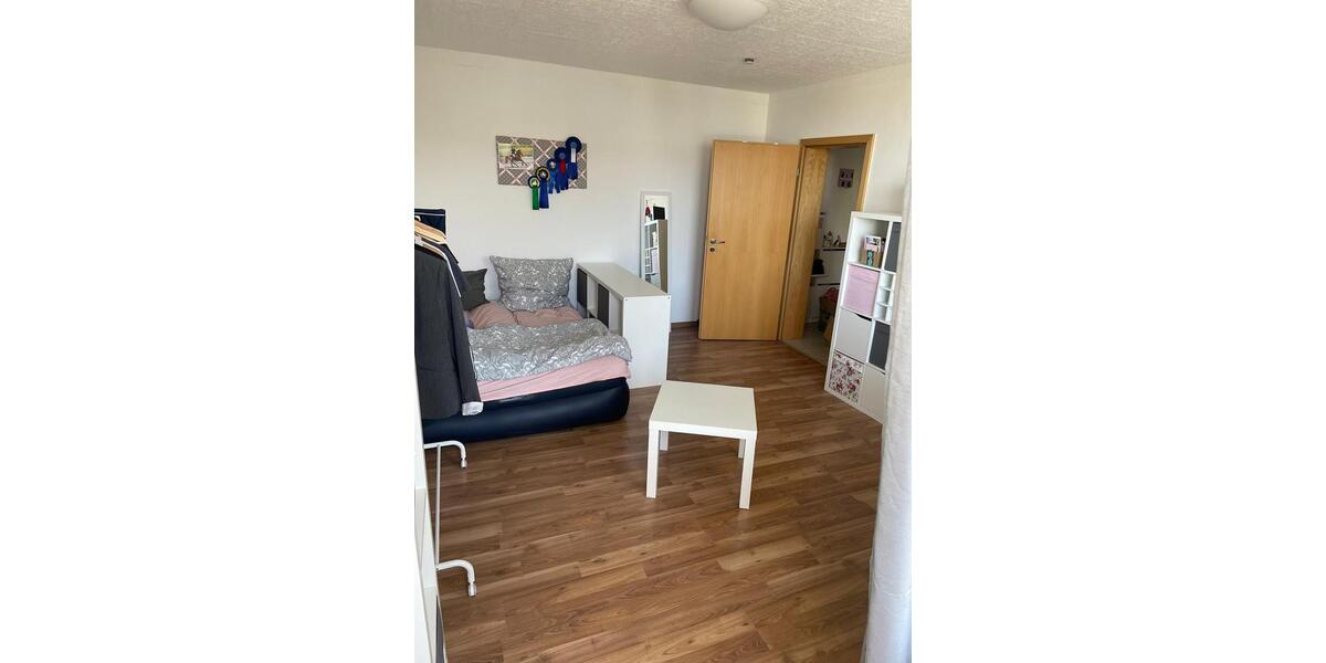 Wohnen auf Zeit Euskirchen - 18 Zimmer, 70 m&sup2;, 450&euro; | Angebot:26415751