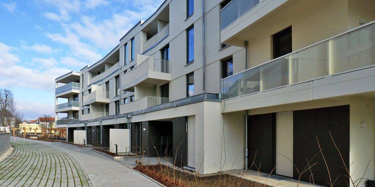 Etagenwohnung Dresden Naußlitz - 3 Zimmer, 81 m&sup2;, 1.215&euro; | Angebot:25821097