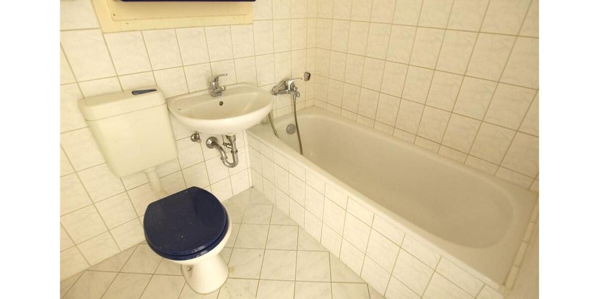 Etagenwohnung Frankenberg (Sachsen) - 1 Zimmer, 51 m&sup2;, 257&euro; | Angebot:26562168