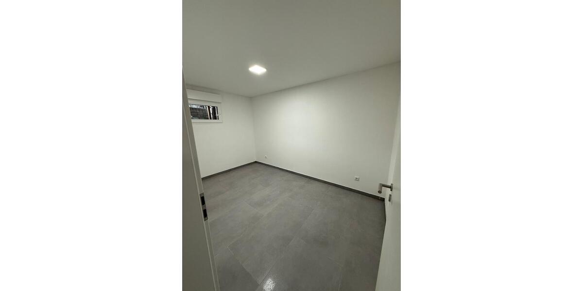 Erdgeschoßwohnung Neuberg - 3 Zimmer, 100 m&sup2;, 1.100&euro; | Angebot:24496928