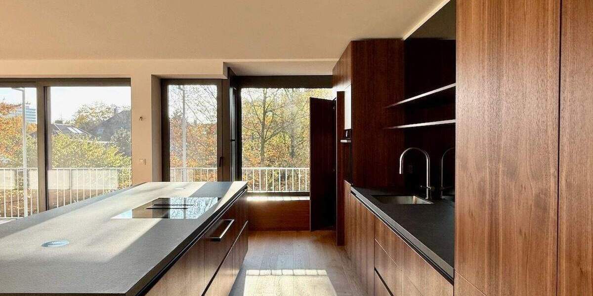 Etagenwohnung Düsseldorf Düsseltal - 4 Zimmer, 160 m&sup2;, 3.990&euro; | Angebot:25302542