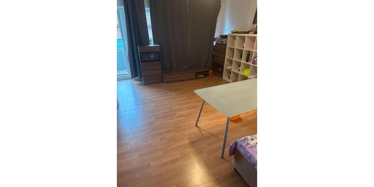 Etagenwohnung Tostedt - 3 Zimmer, 70 m&sup2;, 600&euro; | Angebot:26660632