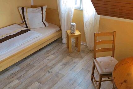 Wohnen auf Zeit Bendorf - 1 Zimmer, 17 m&sup2;, 21&euro; | Angebot:24528375