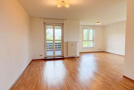 Wohnung Dobel - 2 Zimmer, 66 m&sup2;, 550&euro; | Angebot:26738475