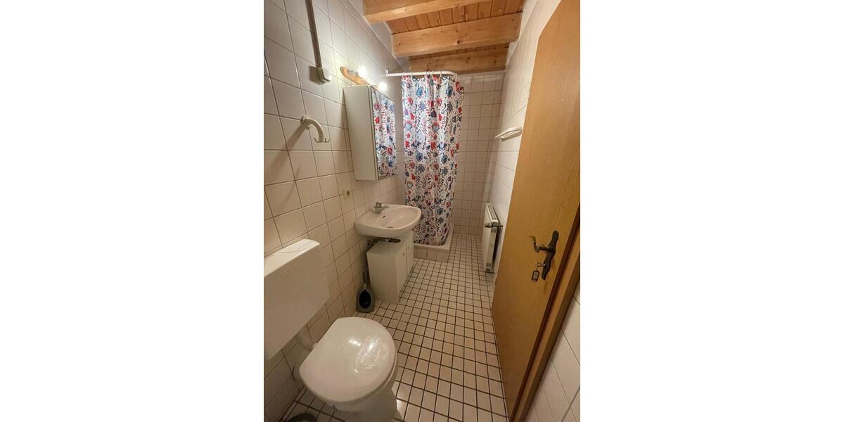 Maisonettenwohnung Bad Wildungen - 1 Zimmer, 25 m&sup2;, 265&euro; | Angebot:26477107