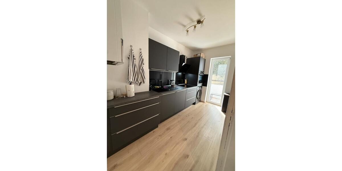 Erdgeschoßwohnung Hannover Vahrenwald-List - 3.5 Zimmer, 90 m&sup2;, 1.220&euro; | Angebot:26611261
