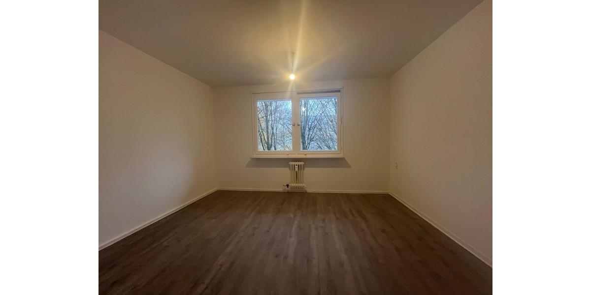 Etagenwohnung Kassel Bettenhausen - 3 Zimmer, 77 m&sup2;, 681&euro; | Angebot:25564444