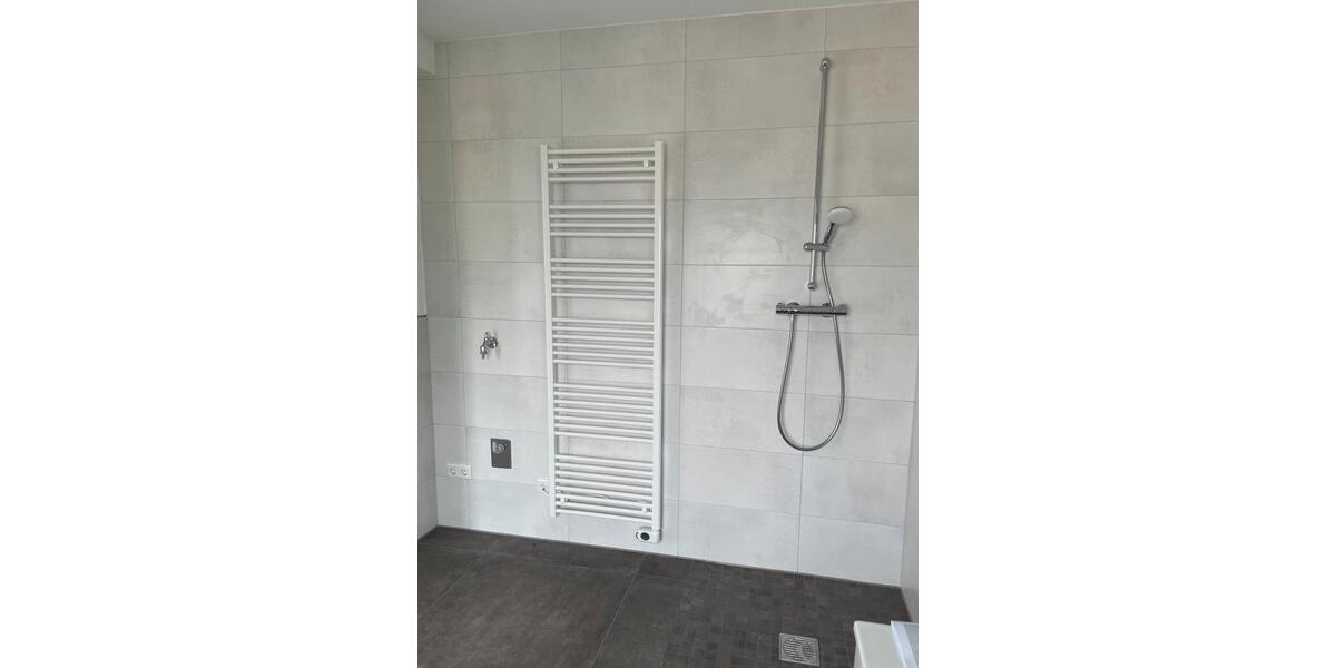 Erdgeschoßwohnung Saterland - 2 Zimmer, 80 m&sup2;, 950&euro; | Angebot:26442168