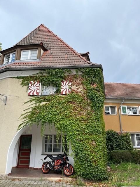 kleine Dachgeschoßwohnung in der Werksiedlung wartet auf dich!