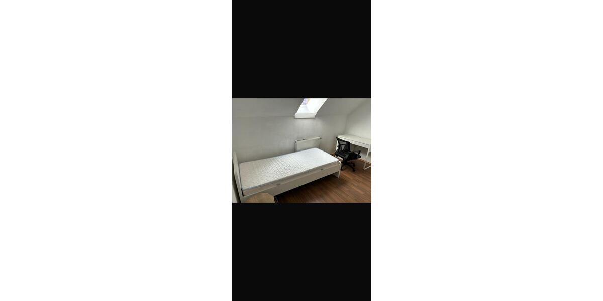 Wohnen auf Zeit Stuttgart Luginsland - 1 Zimmer, 10 m&sup2;, 440&euro; | Angebot:25937056