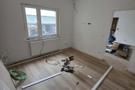 Erstbezug nach Kernsanierung – moderne 1-Zimmer-Wohnung mit Gartenmitnutzung & Pool 1 zimmer