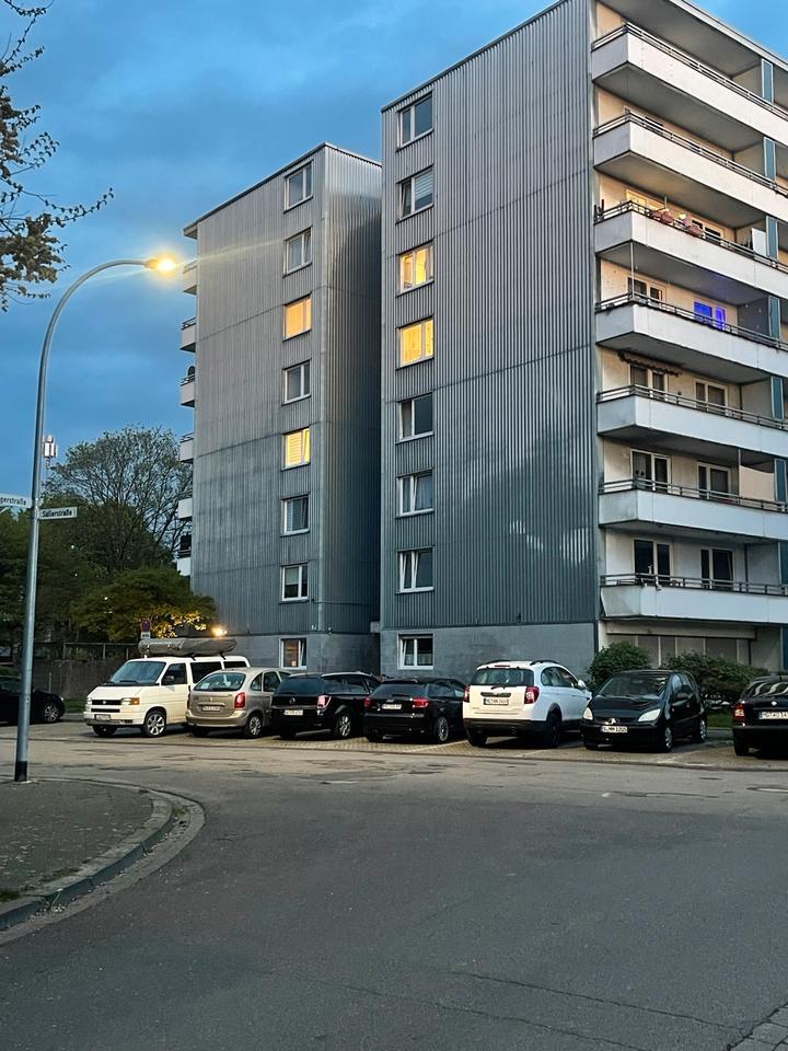 33m2 EinraumWohnung 1.OG Balkon
