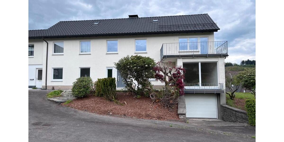 Dachgeschoßwohnung Attendorn - 4 Zimmer, 95 m&sup2;, 810&euro; | Angebot:26610389