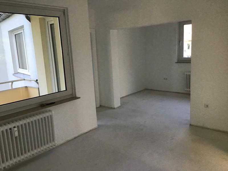 Schöne Wohnung: individuelle 3-Zimmer-Wohnung zimmer