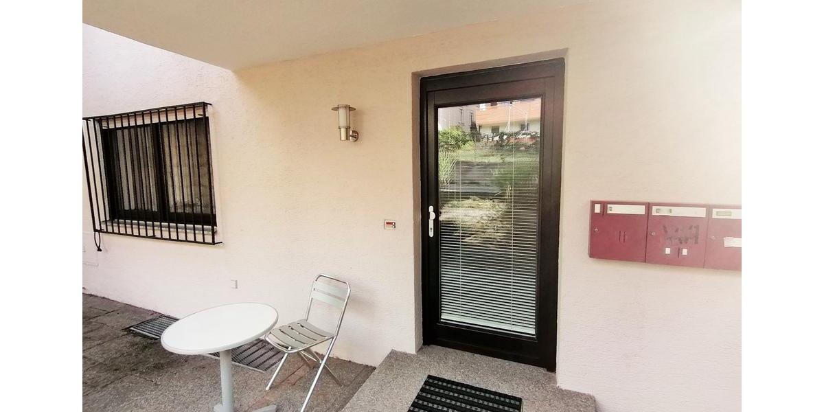 Wohnen auf Zeit Fellbach Oeffingen - 1 Zimmer, 27 m&sup2;, 970&euro; | Angebot:26216192