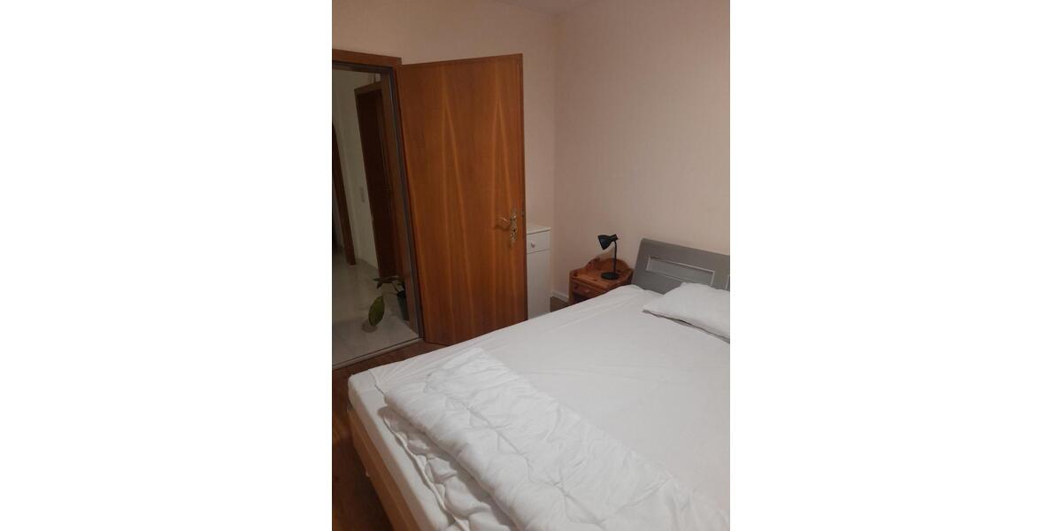 Wohnen auf Zeit Untermeitingen - 1 Zimmer, 12 m&sup2;, 600&euro; | Angebot:26613330