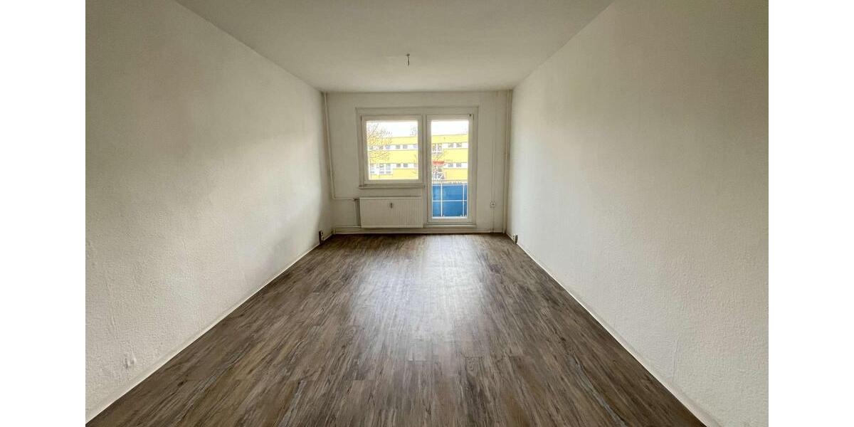 Etagenwohnung Grimma - 3 Zimmer, 61 m&sup2;, 336&euro; | Angebot:25991290