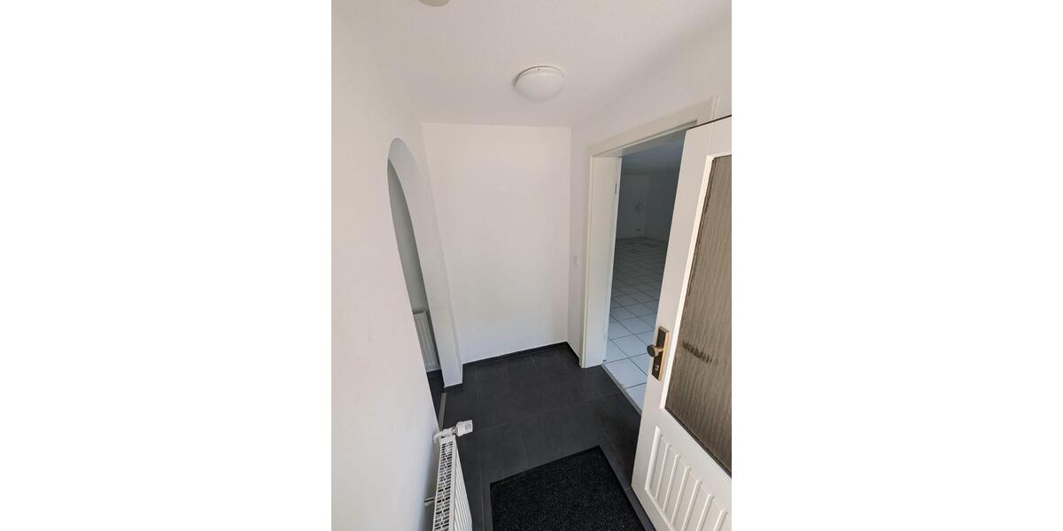 Etagenwohnung Lage - 1 Zimmer, 56 m&sup2;, 460&euro; | Angebot:25175263