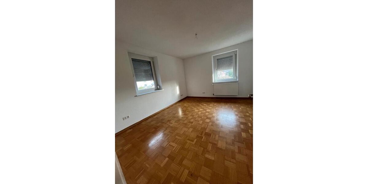 Etagenwohnung Laufenburg (Baden) - 3 Zimmer, 80 m&sup2;, 980&euro; | Angebot:25948427