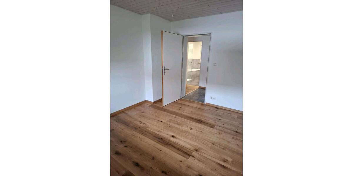 Etagenwohnung Feldkirchen-Westerham Westerham - 5.5 Zimmer, 105 m&sup2;, 1.750&euro; | Angebot:25417767