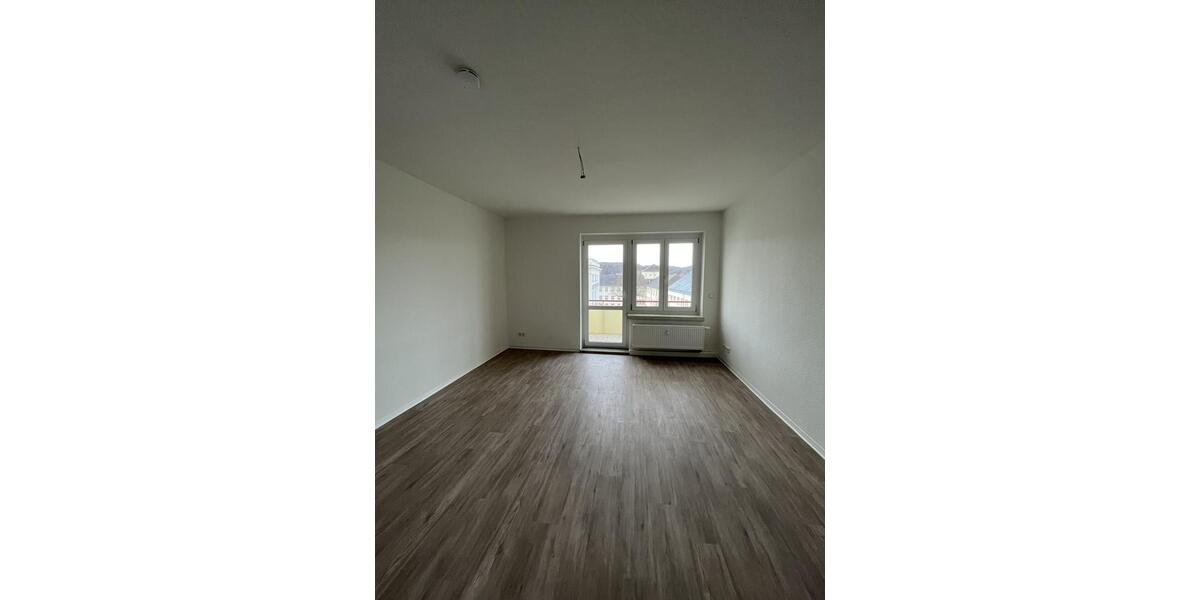 4-Raum-Wohnung im Stadtzentrum mit Badewanne und Balkon 4 zimmer