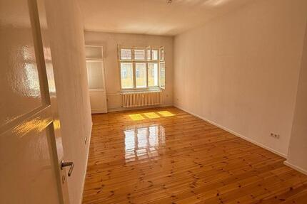 Nachmieter für 2 Zimmer in Berlin-Charlottenburg