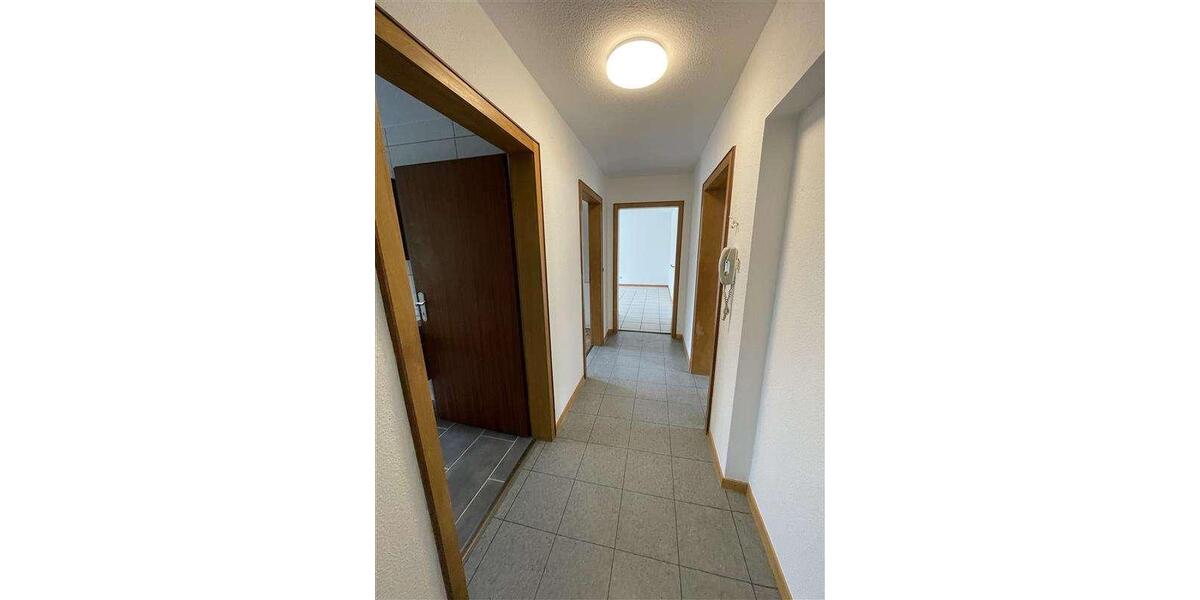 Etagenwohnung Hermeskeil - 4 Zimmer, 103 m&sup2;, 800&euro; | Angebot:26676352