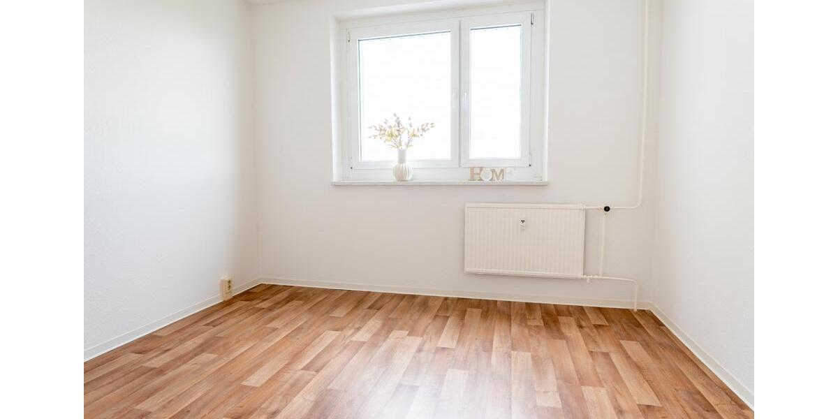 Etagenwohnung Schönebeck (Elbe) - 3 Zimmer, 67 m&sup2;, 368&euro; | Angebot:26561313