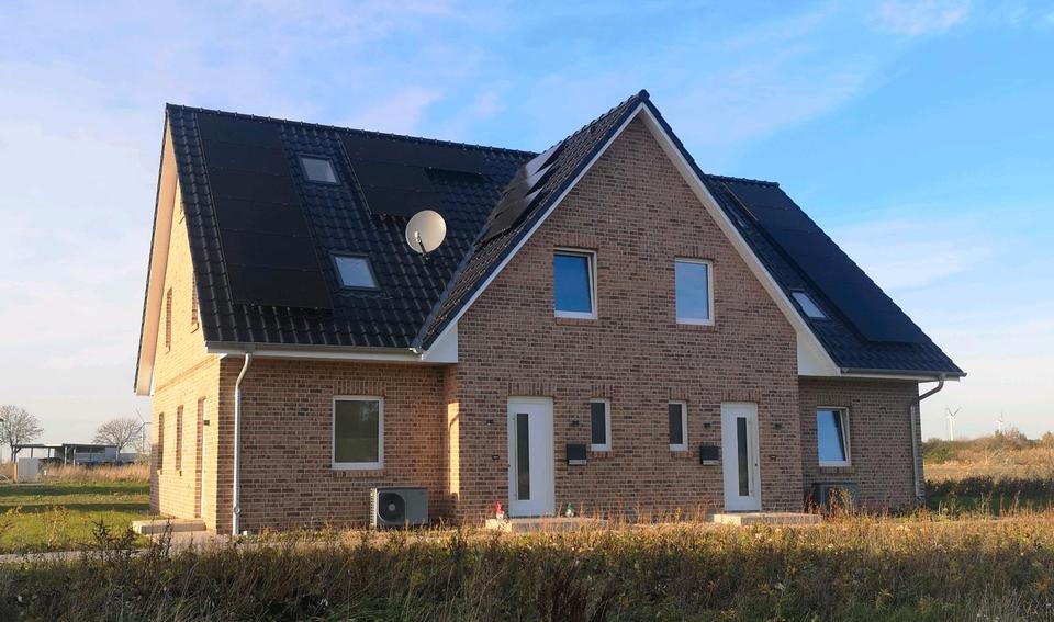 Doppelhaushälfte Brunsbüttel - 6 Zimmer, 135 m&sup2;, 1.650&euro; | Angebot:23641892