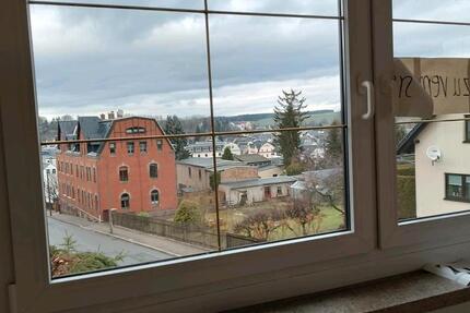 Helle 3 Raumwohnung mit Panoramafenster, Bad und WC getrennt 3 zimmer