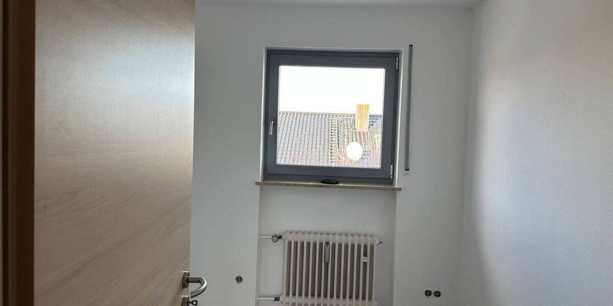 Etagenwohnung Denkendorf - 3 Zimmer, 103 m&sup2;, 950&euro; | Angebot:25701137