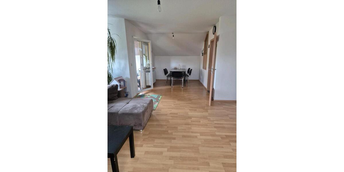 Dachgeschoßwohnung Aspach - 3 Zimmer, 80 m&sup2;, 1.210&euro; | Angebot:26619563