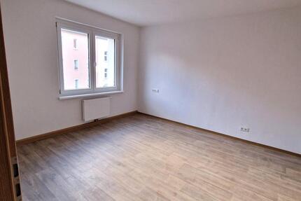 Wohnung Pasewalk - 2 Zimmer, 55 m&sup2;, 600&euro; | Angebot:24489645