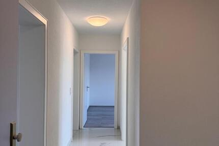 EXKLUSIV SANIERTE WOHNUNG IM STADTZENTRUM - ERSTBEZUG 3 zimmer