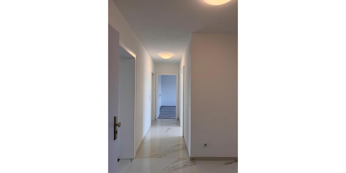 EXKLUSIV SANIERTE WOHNUNG IM STADTZENTRUM - ERSTBEZUG 3 zimmer