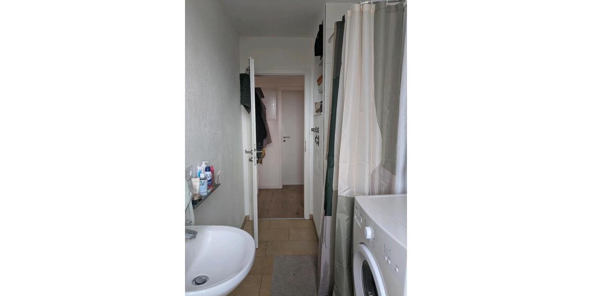 Etagenwohnung Ergolding - 3 Zimmer, 16 m&sup2;, 650&euro; | Angebot:25614768