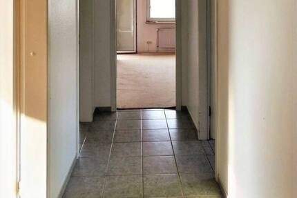 Wohnung Kassel Niederzwehren - 3 Zimmer, 72 m&sup2;, 650&euro; | Angebot:26787015