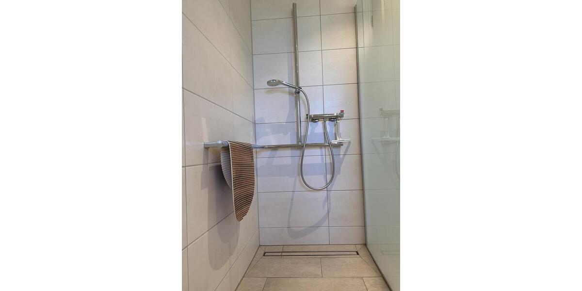 Erdgeschoßwohnung Visbek - 5 Zimmer, 220 m&sup2;, 600&euro; | Angebot:26631022