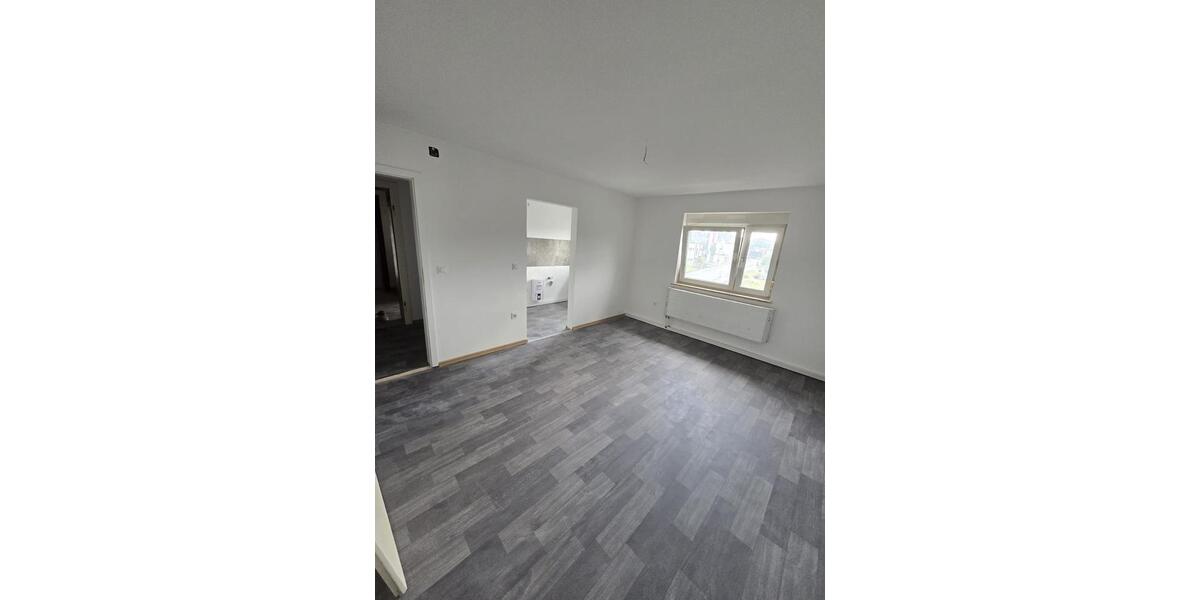 Etagenwohnung Helmbrechts - 3 Zimmer, 51 m&sup2;, 350&euro; | Angebot:26483618